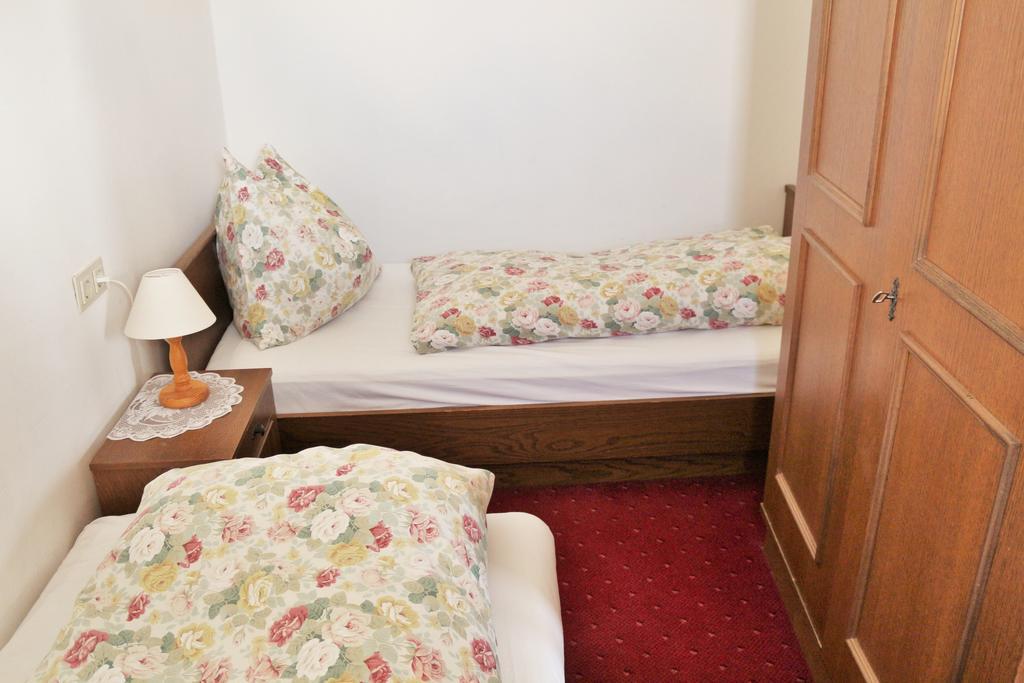 Pension Sonnenhof ミエミング 部屋 写真